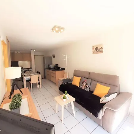 T2 Avec Jardin - 6 Couchages, 3 Etoiles, Parking, Wifi - - Fr-1-457-224 *