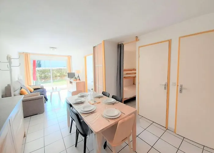 Apartamento T2 Avec Jardin - 6 Couchages, 3 étoiles, Parking, Wifi - - Fr-1-457-224